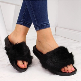 Black Jezzi women's slippers with fur 1
