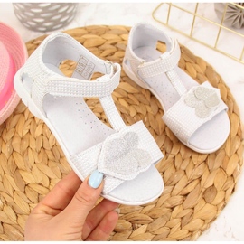White sandals for girls with Velcro Kornecki 6331 1