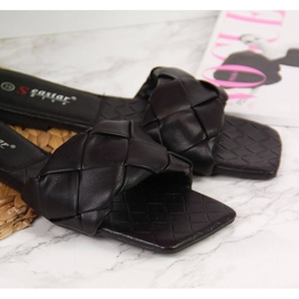 Black Seastar quilted women's slippers 2 Black Seastar quilted women's slippers 2