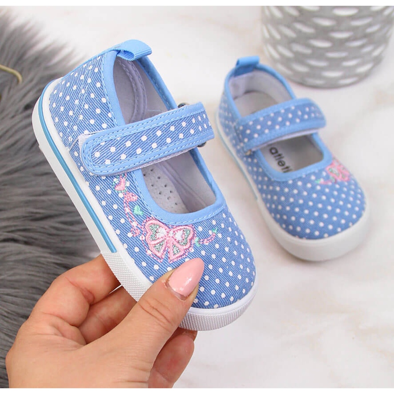 Velcro ballerinas with blue Atletico polka dots 1