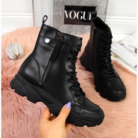 Women's leather boots on the black Goe II2N4031 platform 2