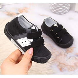 Black velcro shoes for boys Kornecki 6256 1 Black velcro shoes for boys Kornecki 6256 1