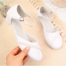 American Club white girls' first communion sandals 1