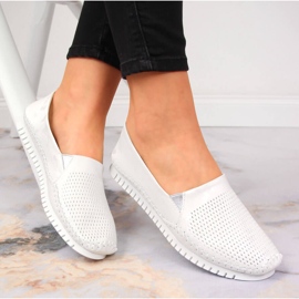 Comfortable white Artiker leather women's shoes 1
