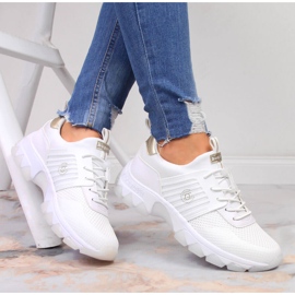 Women's sneakers on the white Bugatti platform 1