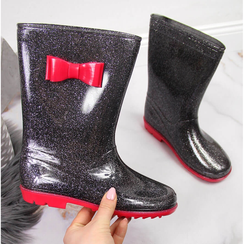 American Club black brocade girls' galoshes 1 American Club black brocade girls' galoshes 1