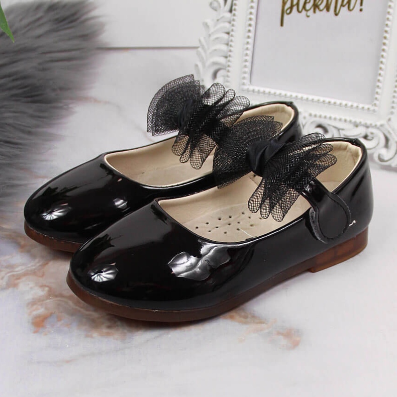 Girls' ballerinas with velcro and a bow, black Vinceza 2