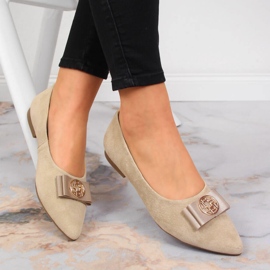 Women's leather ballerinas with a point of beige Filippo 1