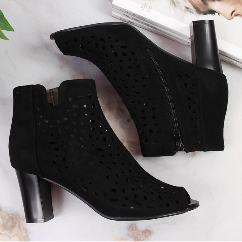 Women's spring boots on a black Jezzi openwork post 2