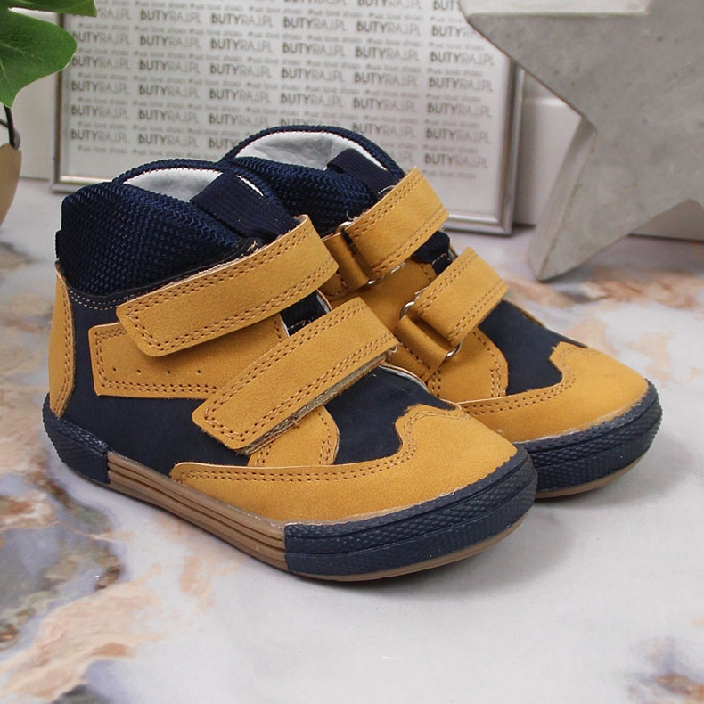 Boys' shoes with velcro camel Kornecki 6785 brown black 2