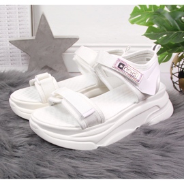 Women's white sandals on the sports platform NEWS 2 Women's white sandals on the sports platform NEWS 2