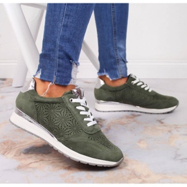 Women's suede green Jezzi sneakers 2