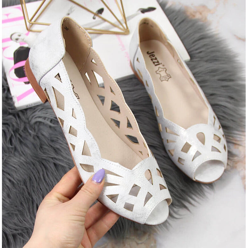 Women's silver openwork ballerina shoes Jezzi 1 Women's silver openwork ballerina shoes Jezzi 1