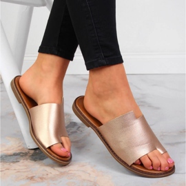 Women's gold flip-flops Jezzi golden 1