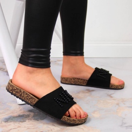 Women's black slippers with pearls eVento 2