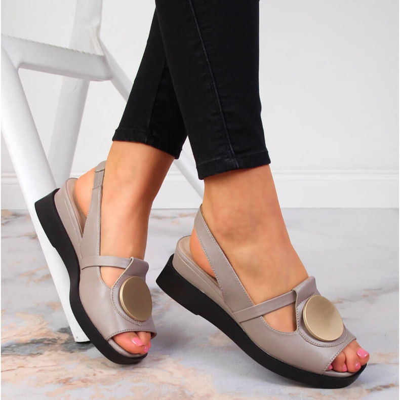 Women's leather sandals on the Artiker taupe wedge beige 1 Women's leather sandals on the Artiker taupe wedge beige 1