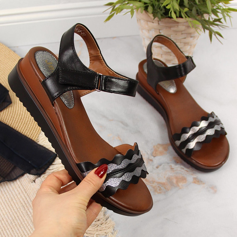 Women's black wedge sandals Jezzi 1