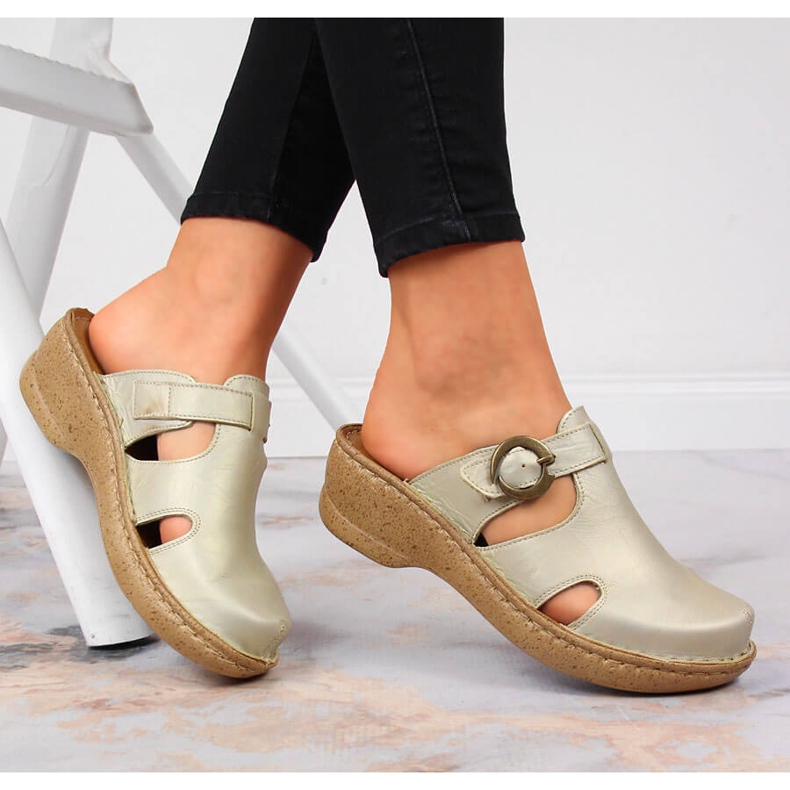 Leather golden wedge slippers Łukbut 666 1