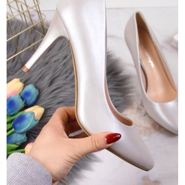 Pumps on a silver pearl Sergio Leone heel 1 Pumps on a silver pearl Sergio Leone heel 1