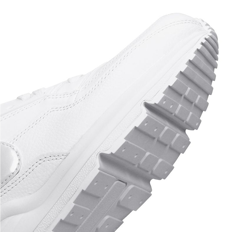 Nike Air Max Ltd 3 shoes 687977-111 white 1