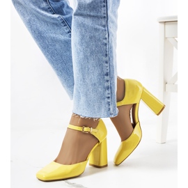 Yellow pumps on the Clement post 1