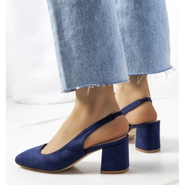 Navy blue pumps with an open heel from Panova 1