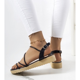 Kul. Women's black sandals 1