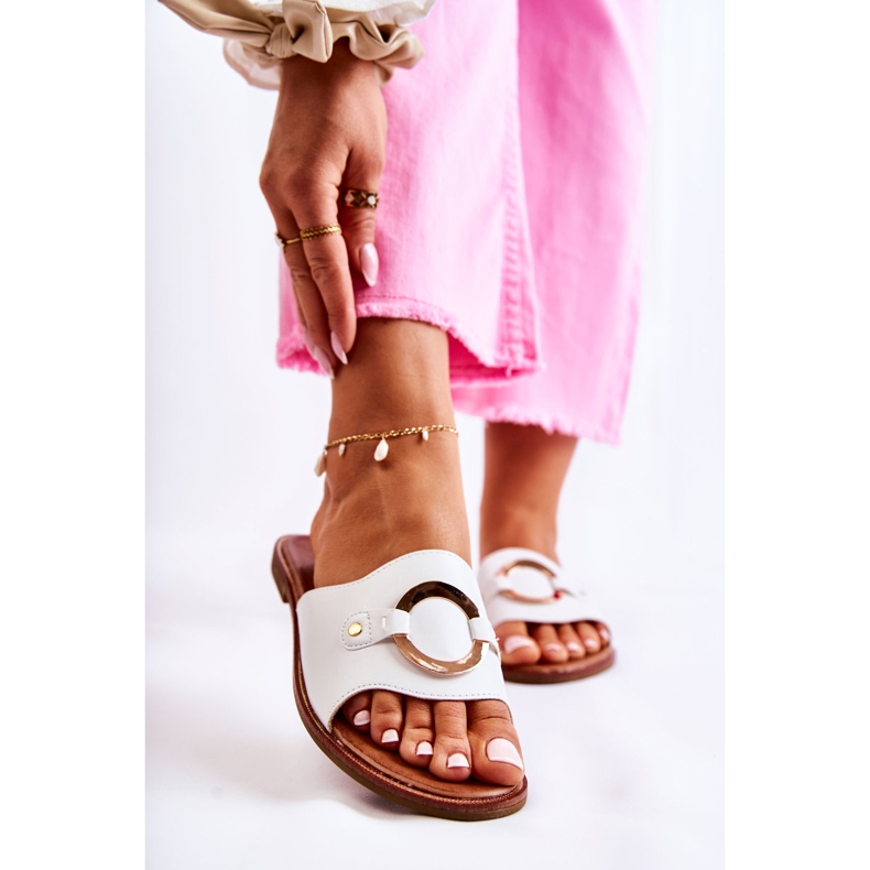 Vinceza Leather Women's Slippers With White Marinell Decoration 1