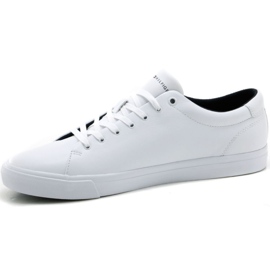 Shoes Tommy Hilfiger Corporate Logo Leather Vulc M FM0FM04076 white 1