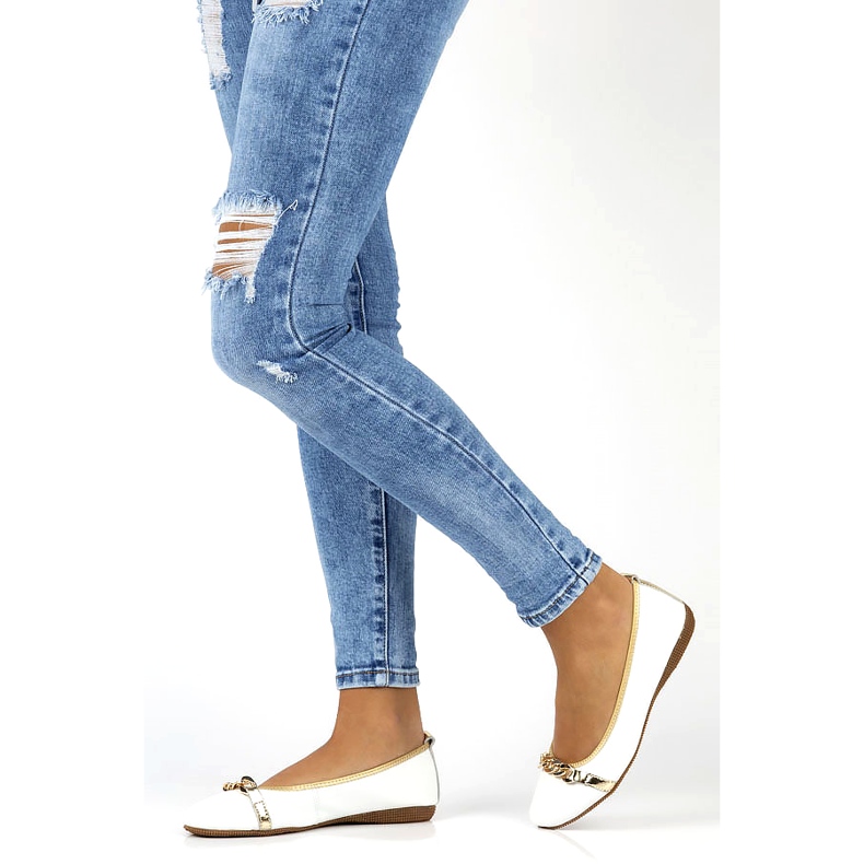 Leather ballet flats with chain Filippo DP3709/22 white 3