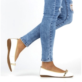 Leather ballet flats with chain Filippo DP3709/22 white 5