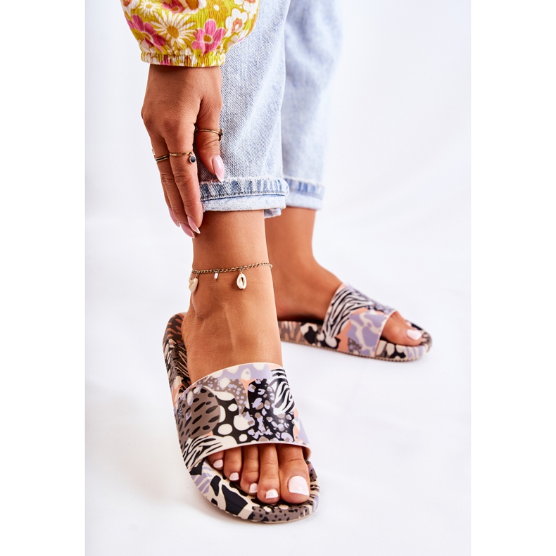 Fragrant Rubber Slippers ZAXY JJ285098 Black and Beige 2