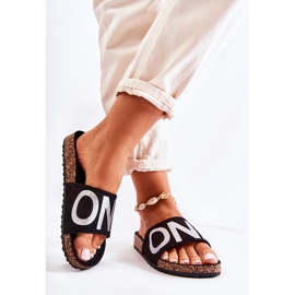 PE1 Classic Slip-On Slippers With Black And Silver Bahari Inscription 2