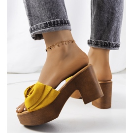 Yellow Sarthe high heels 1