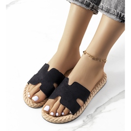 Black women's Nadja slippers 1