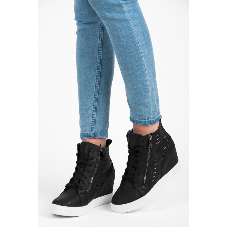 Seastar High-gloss sneakers black 2