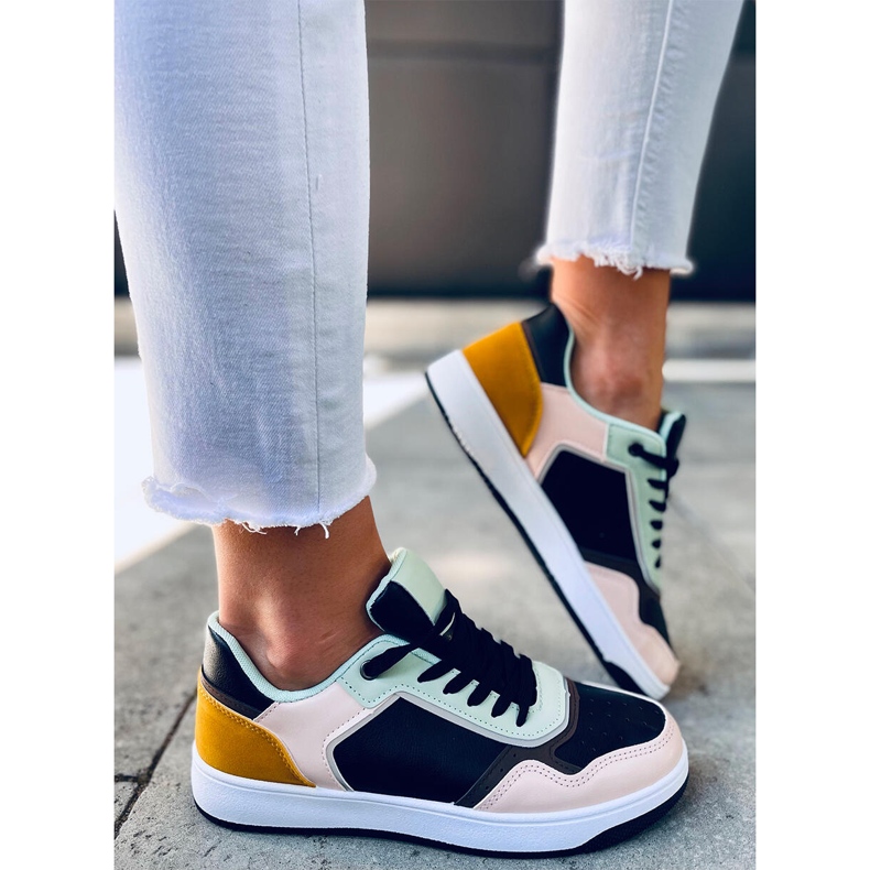 Women's Izzie BLACK / PINK sneakers multicolored 2 Women's Izzie BLACK / PINK sneakers multicolored 2