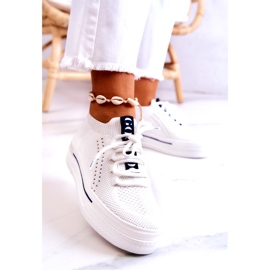 Women's sports shoes sneakers GOE JJ2N4164 White 2 Women's sports shoes sneakers GOE JJ2N4164 White 2
