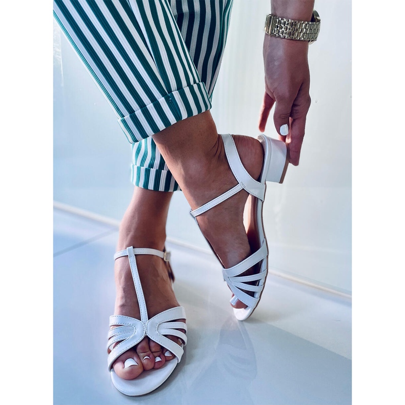 Sparkle White low-heeled sandals 2