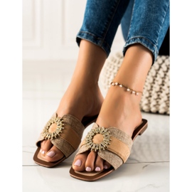 Seastar Slippers With A Cubic Zirconia Decoration beige 1