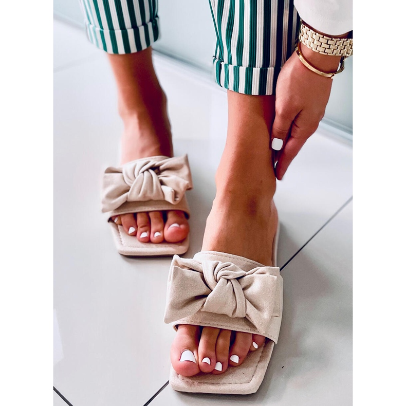 Nisha Beige Square Sole Slides 1