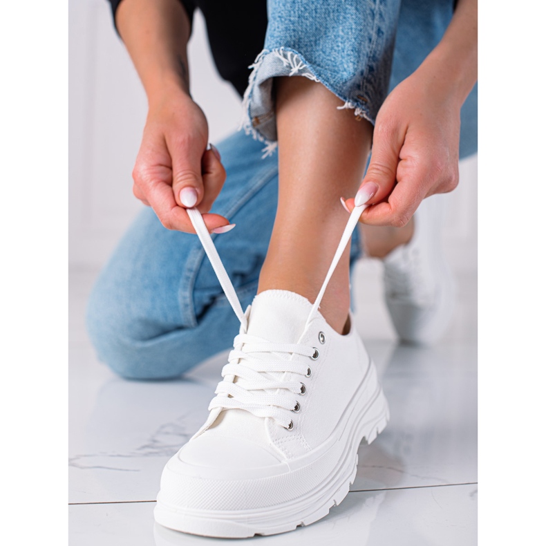SHELOVET White Sneakers On The Platform 1