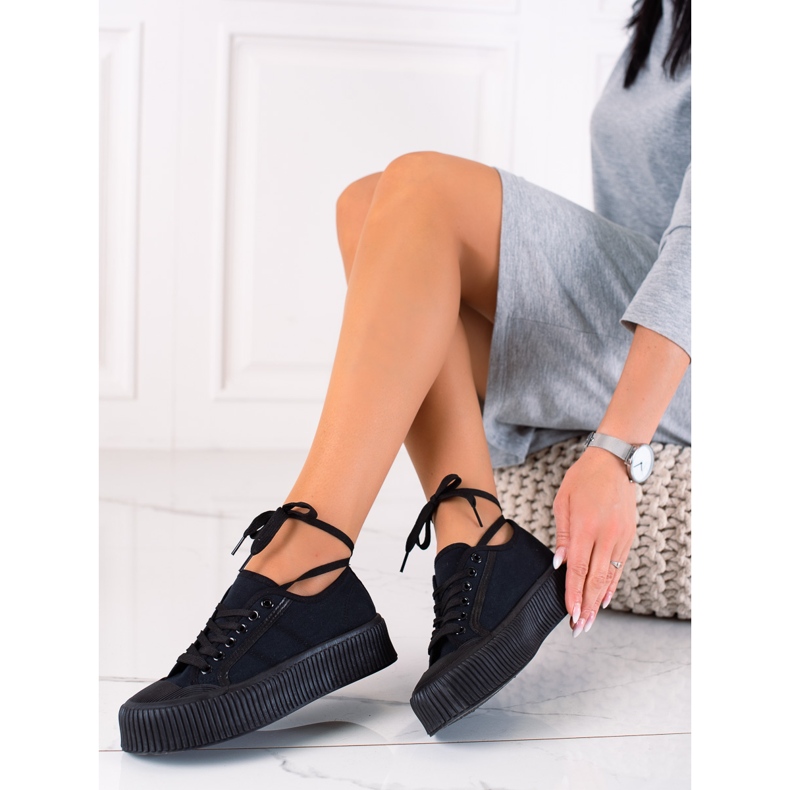 SHELOVET Sneakers On A Wide Platform black 2