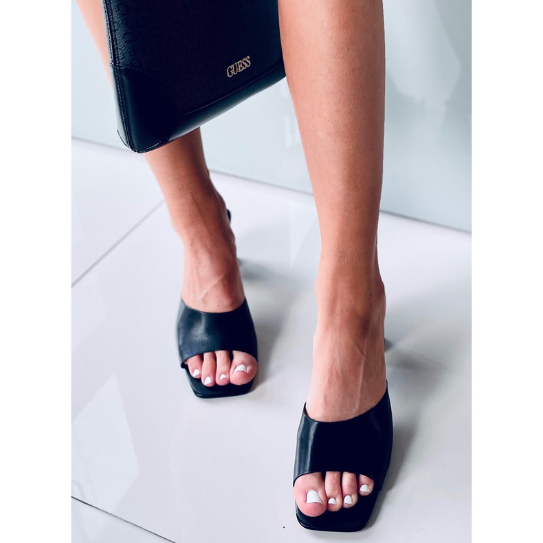 Dionne Black high-heeled sandals 2 Dionne Black high-heeled sandals 2