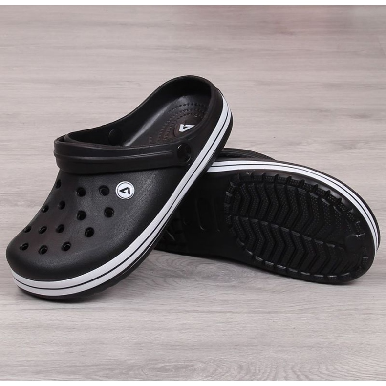 American Club Jr.AM633A pool slippers black 2