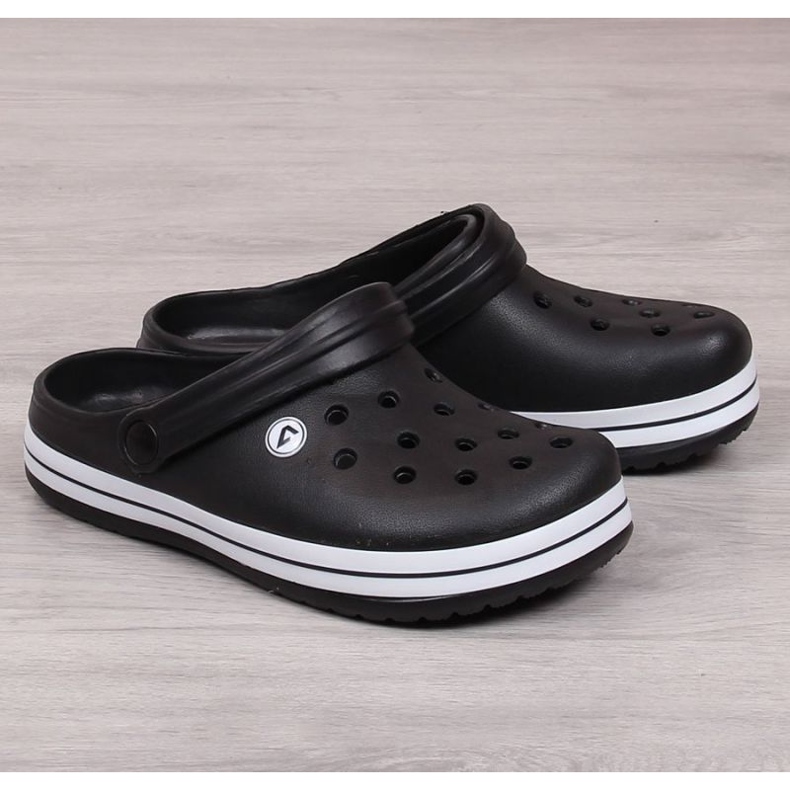 American Club W AM636A pool slippers black 1