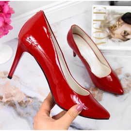 Pumps on a red lacquered Juma stiletto 2