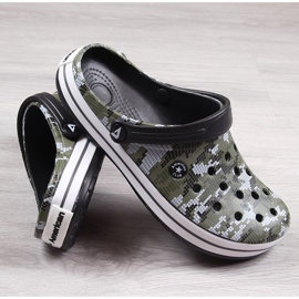 American Club men's black camo slippers green 1