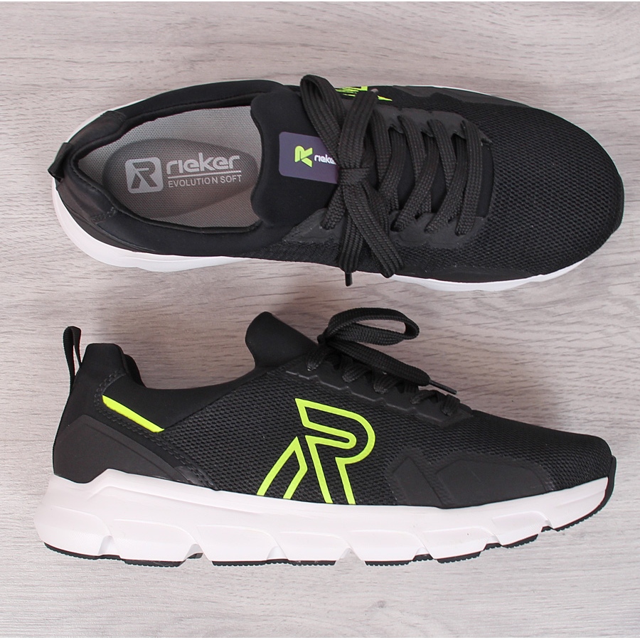 reebok runthusiastic