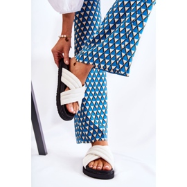 Classic Women's White Leather Slippers Daron 2